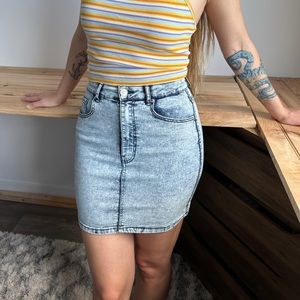 ZARA stretchy acid wash high rise jean skirt.